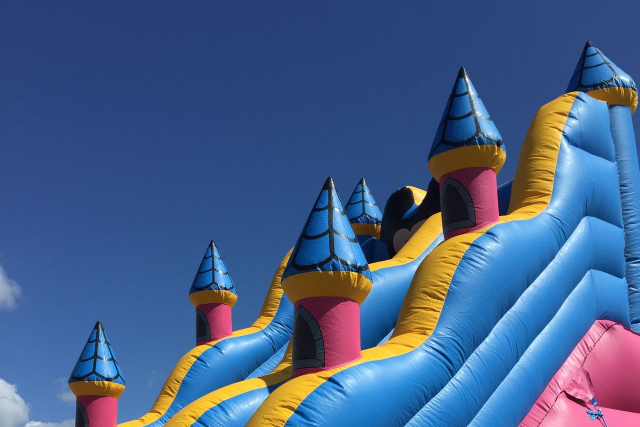 Bouncy Castle Rental 101: Everything You Need to Check